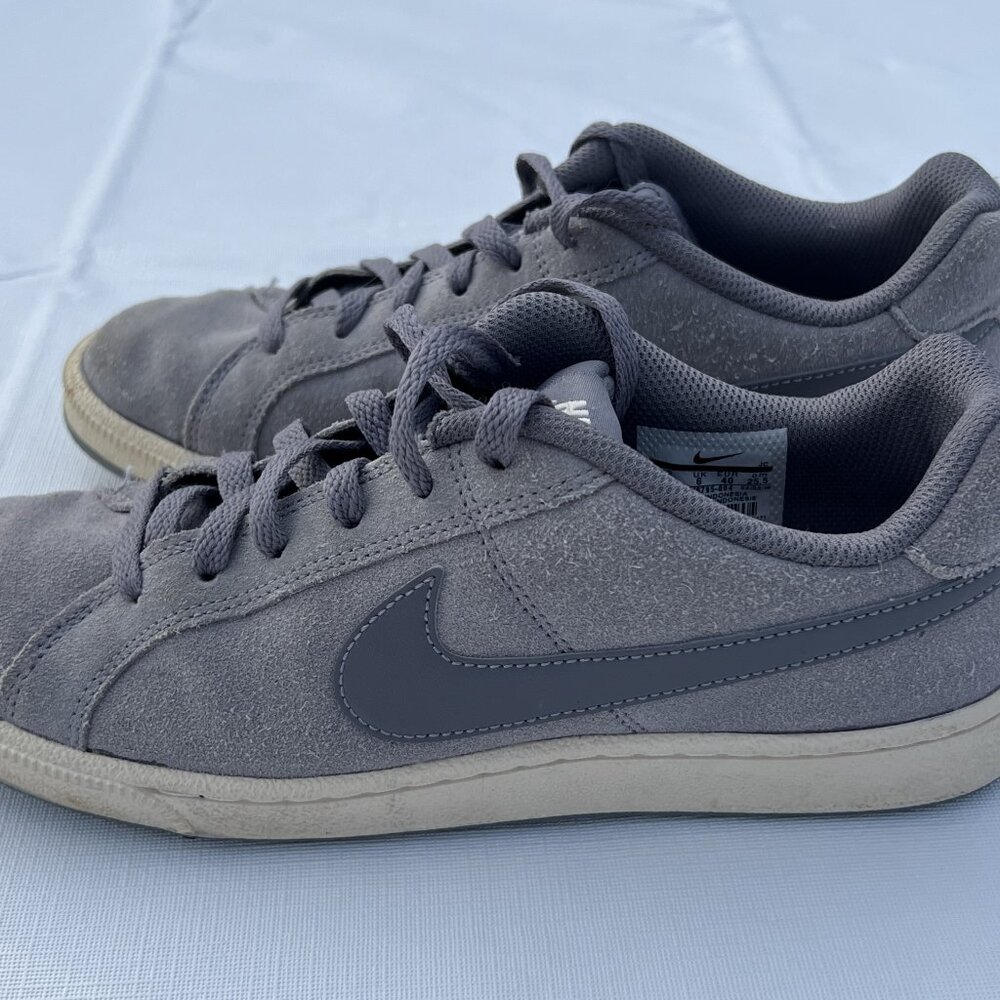 Nike Court Royale Shoes Size 8.5